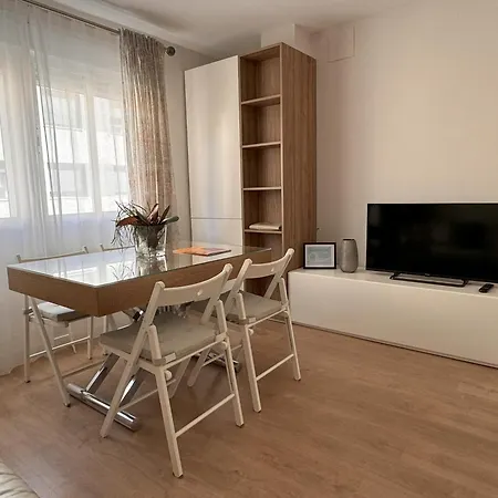 Amaro - Playa Victoria Apartment