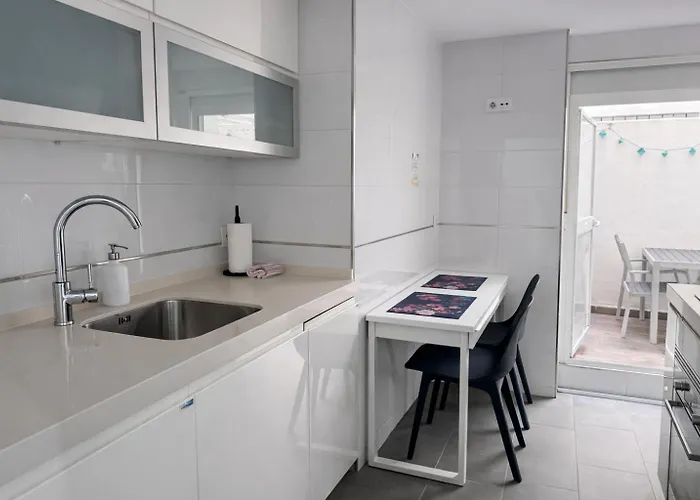 Amaro - Playa Victoria Καντίζ